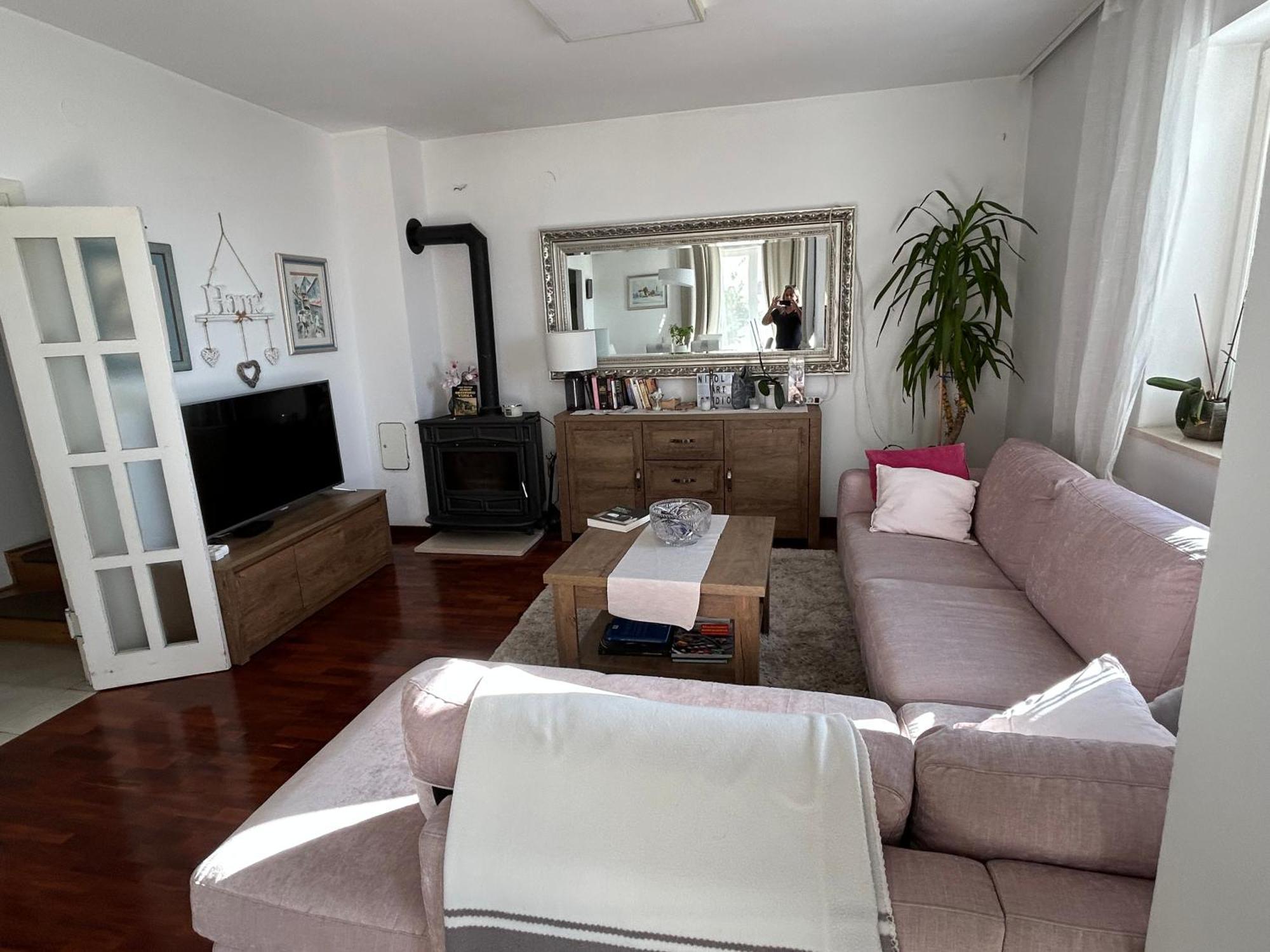 Apartman Iva *